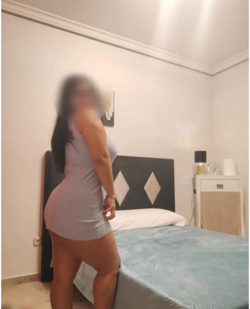 611230541: Chica busca chico en Murcia