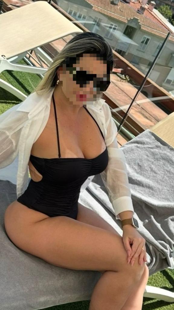 Chica busca chico en Granada: Chica busca chico