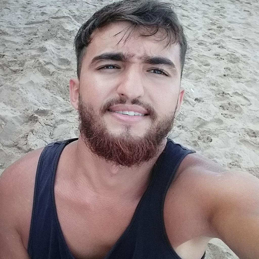 614473358: Chico busca chica en Madrid