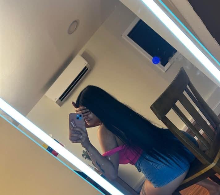 Chica busca chico en Huelva: 