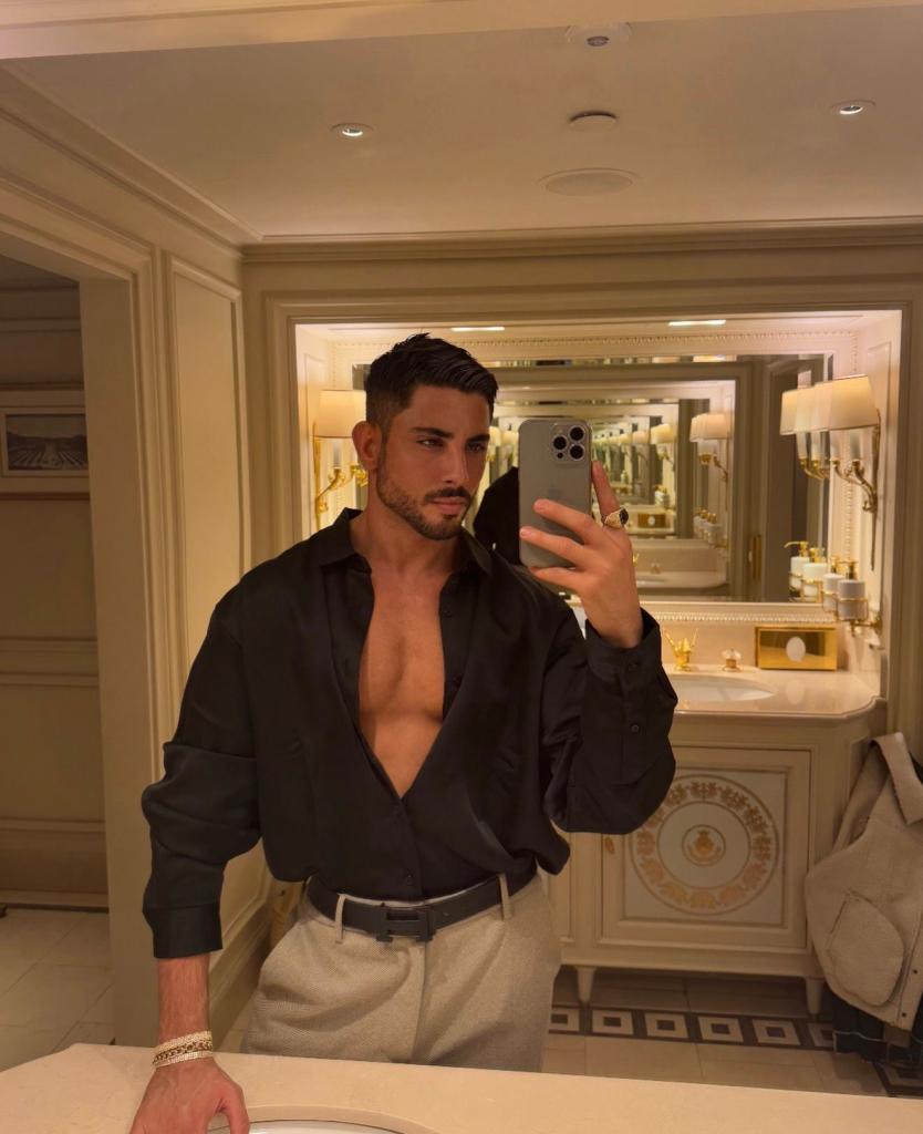 607855219: Chico busca chica en Málaga