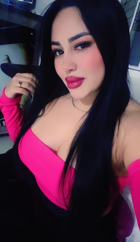 Chica busca chico en Sevilla: Chica busca chico