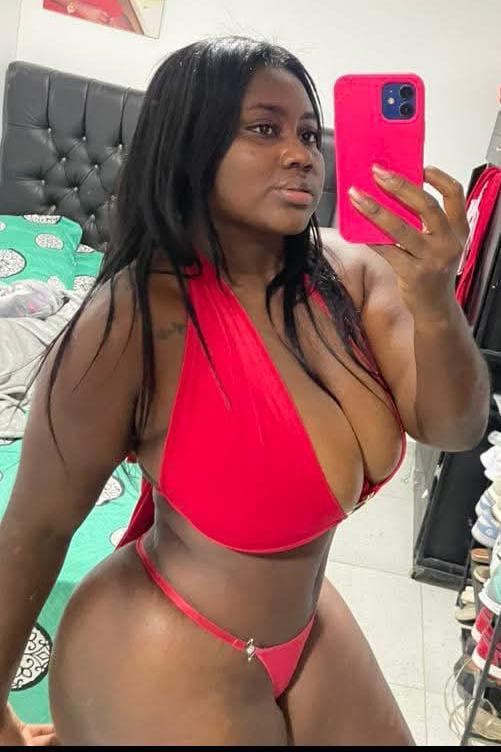 Chica busca chico en Tenerife: 