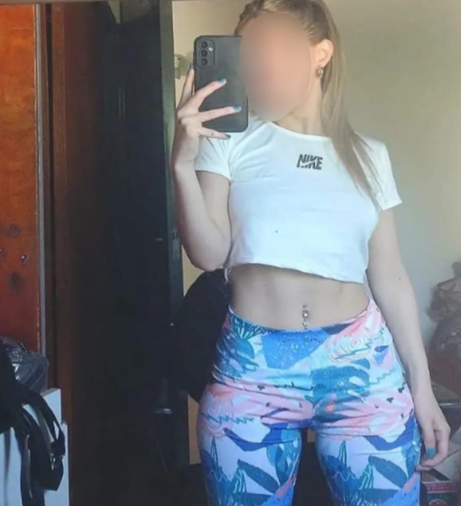 744782173: Chica busca chico en Madrid