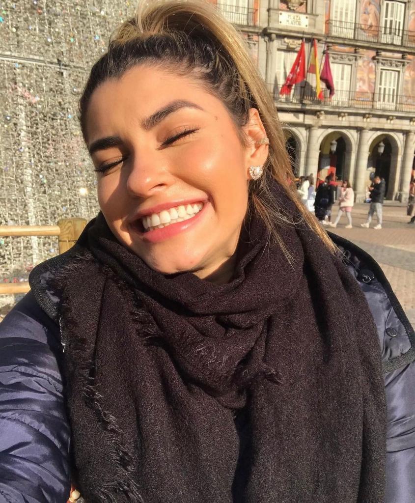 654124543: Chica busca chico en Mallorca