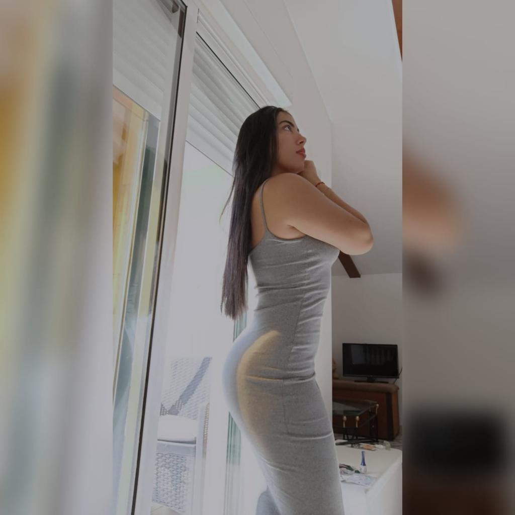 628692489: Chica busca chico en Pontevedra