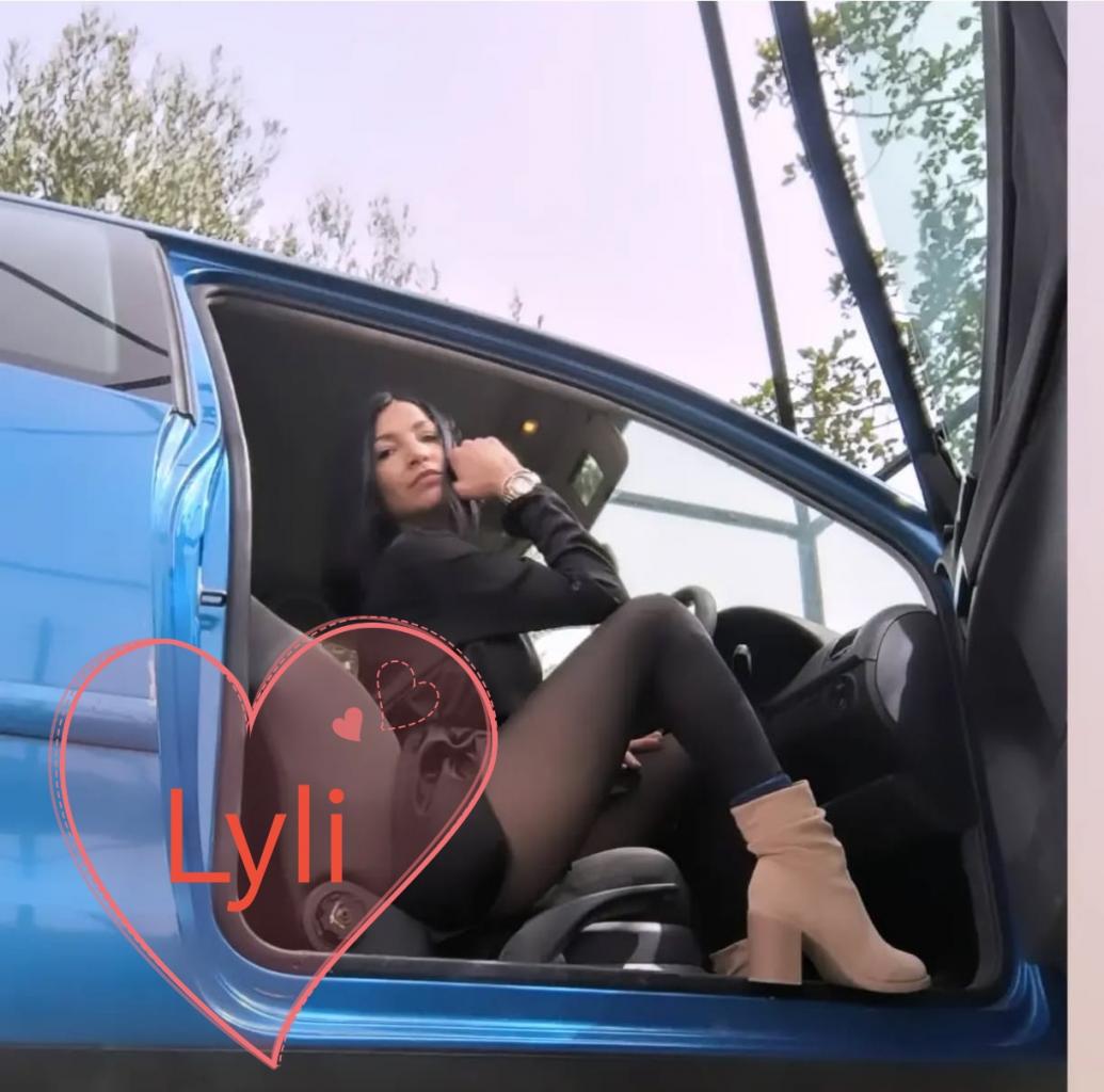 Chica busca chico en Mallorca: 