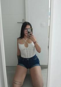 641387526: Chica busca chico en Zaragoza