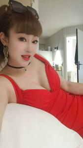 688596231: Chica busca chico en Barcelona