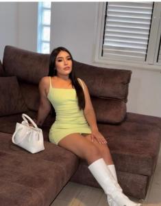 642403352: Chica busca chico en Gerona