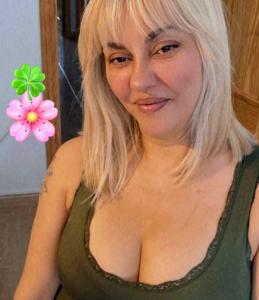 697737951: Chica busca chico en Alicante