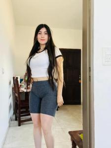 663713369: Chica busca chico en León