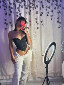 633258047: Chica busca chico en Las Palmas