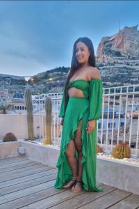 670826805: Chica busca chico en Alicante