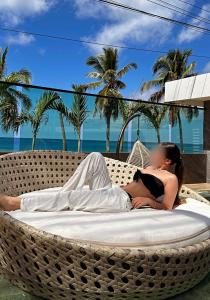 632209047: Chica busca chico en Alicante