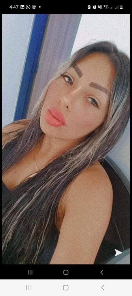 Chica busca chico en Valencia: Chica busca chico