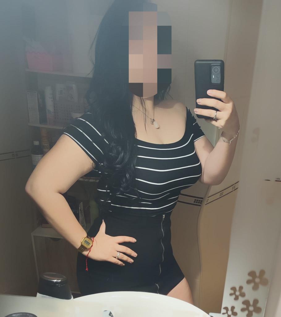 669288410: Chica busca chico en Valencia