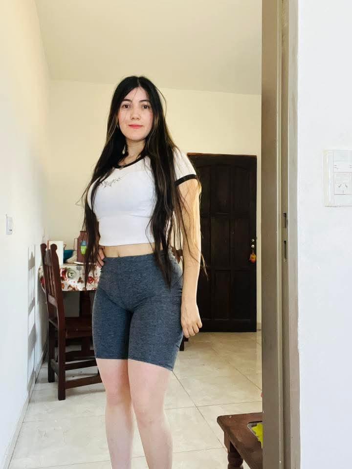 663713369: Chica busca chico en León