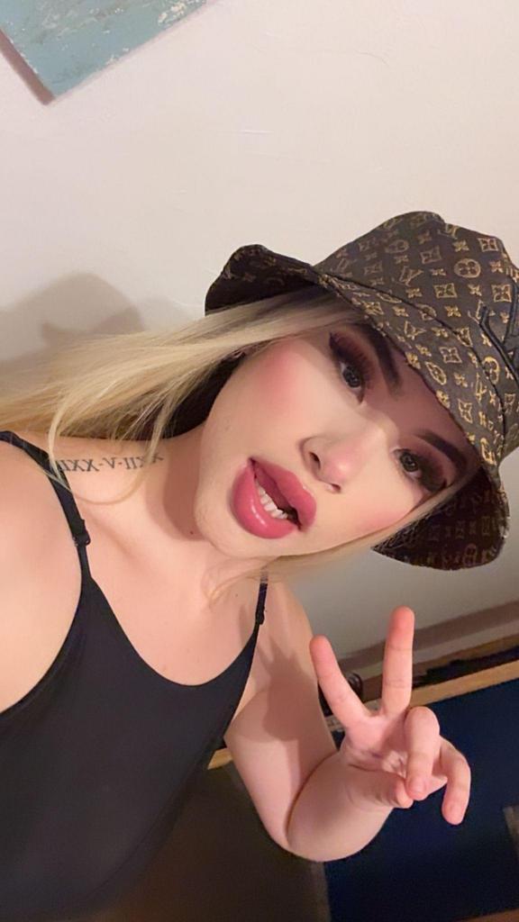 643672552: Chica busca chico en La Rioja