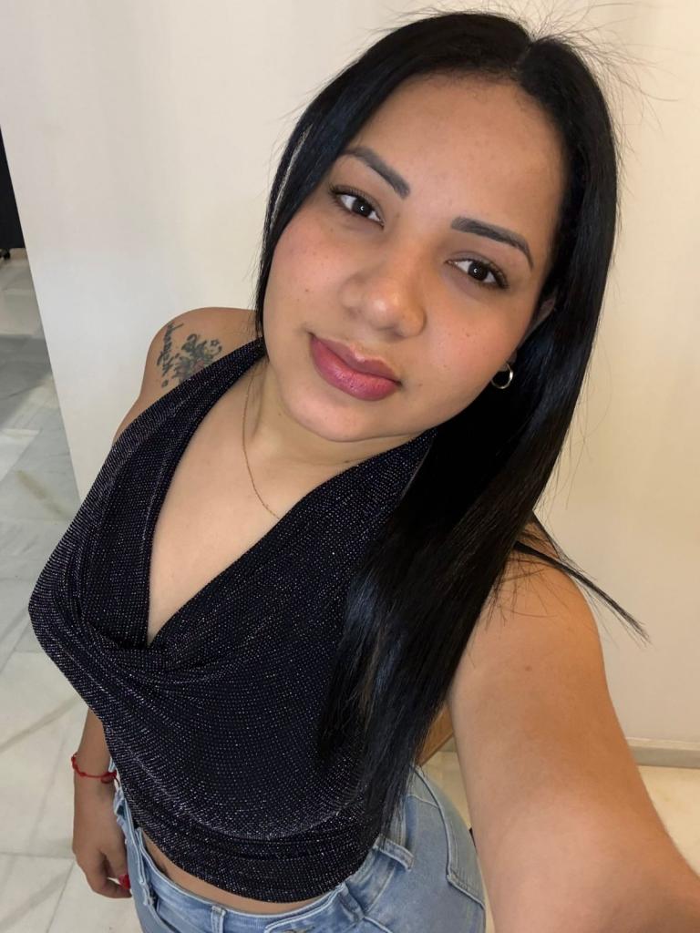 Chica busca chico en Cádiz: 