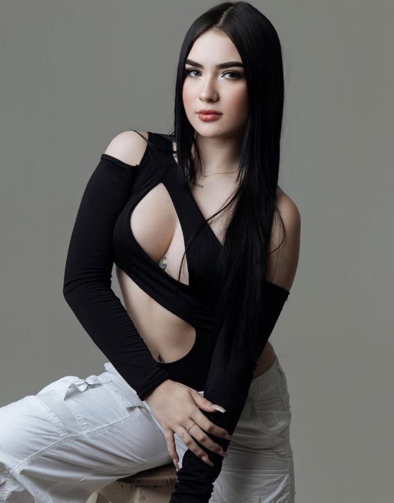 Chica busca chico en Barcelona: 