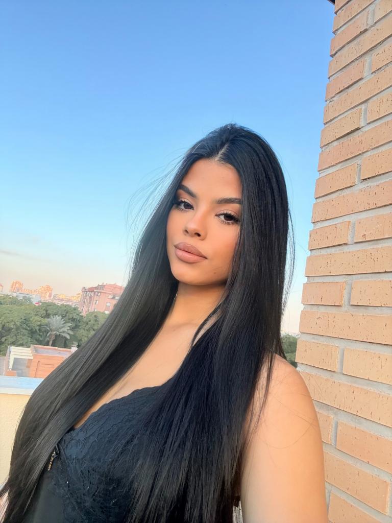 Chica busca chico en Granada: 