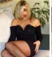 604176992: Chica busca chico en La Coruña
