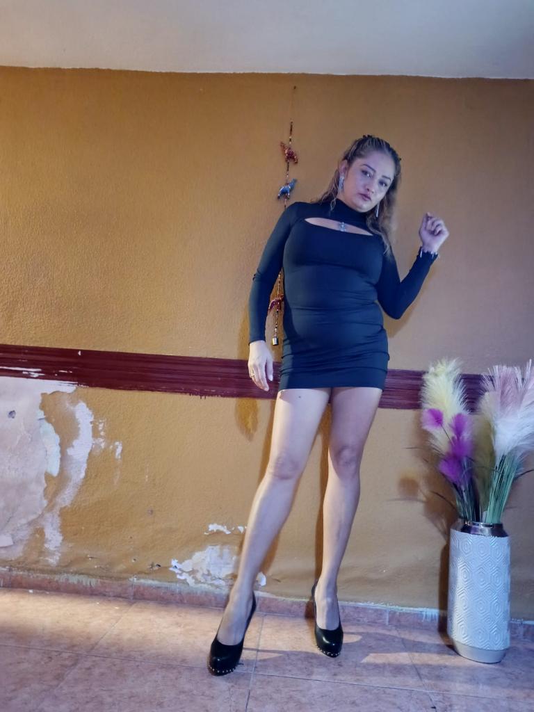 695373415: Chica busca chico en Alicante