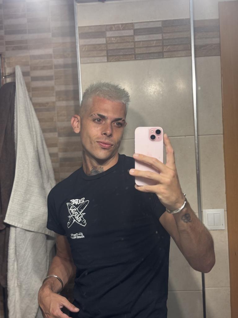 611158732: Chico busca chica en Alicante