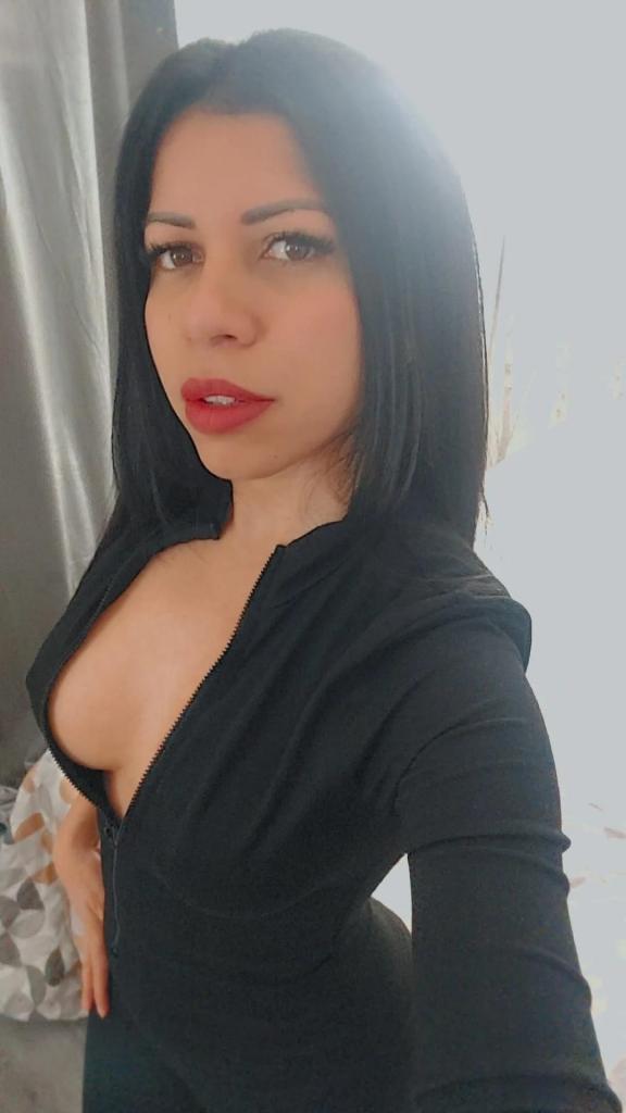 631678760: Chica busca chico en Valencia