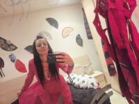 627225529: Chica busca chico en Barcelona