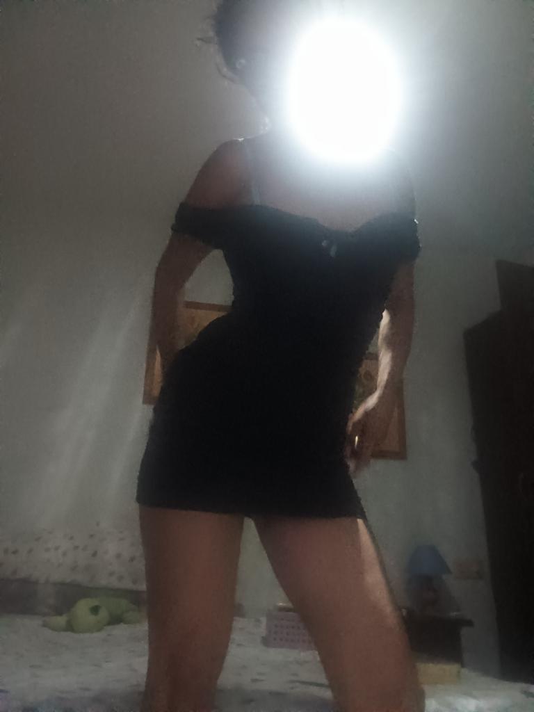 613976322: Chica busca chico en Almería