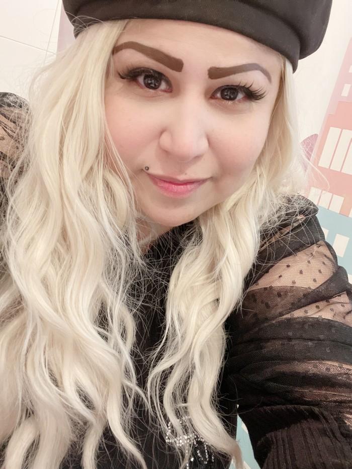 685794004: Chica busca chico en León