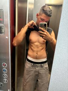 Chico busca chica en Madrid: 