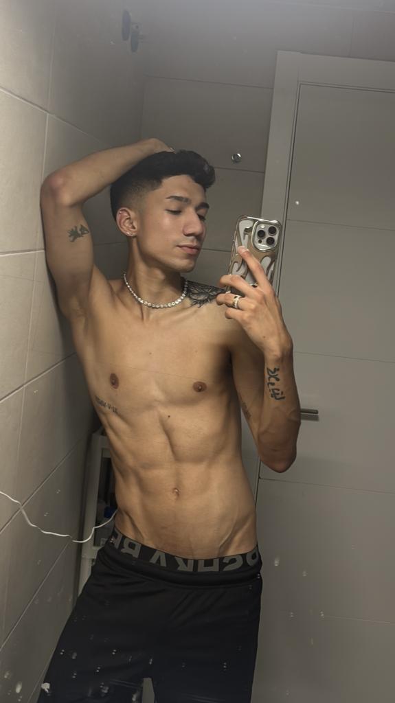 611849000: Chico busca chica en Madrid