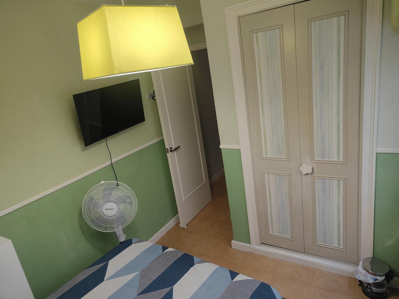 677593280:  en Alicante