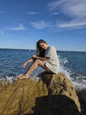 643885316: Chica busca chico en Zaragoza