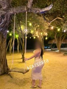 614521434: Chica busca chico en Gerona