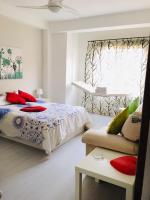 631167813: Chica busca chico en Murcia