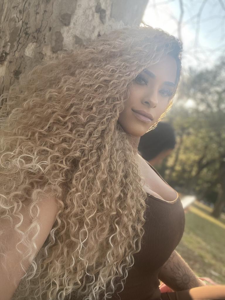 695862130: Travesti en Madrid