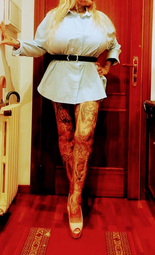 672857026: Chica busca chico en La Coruña