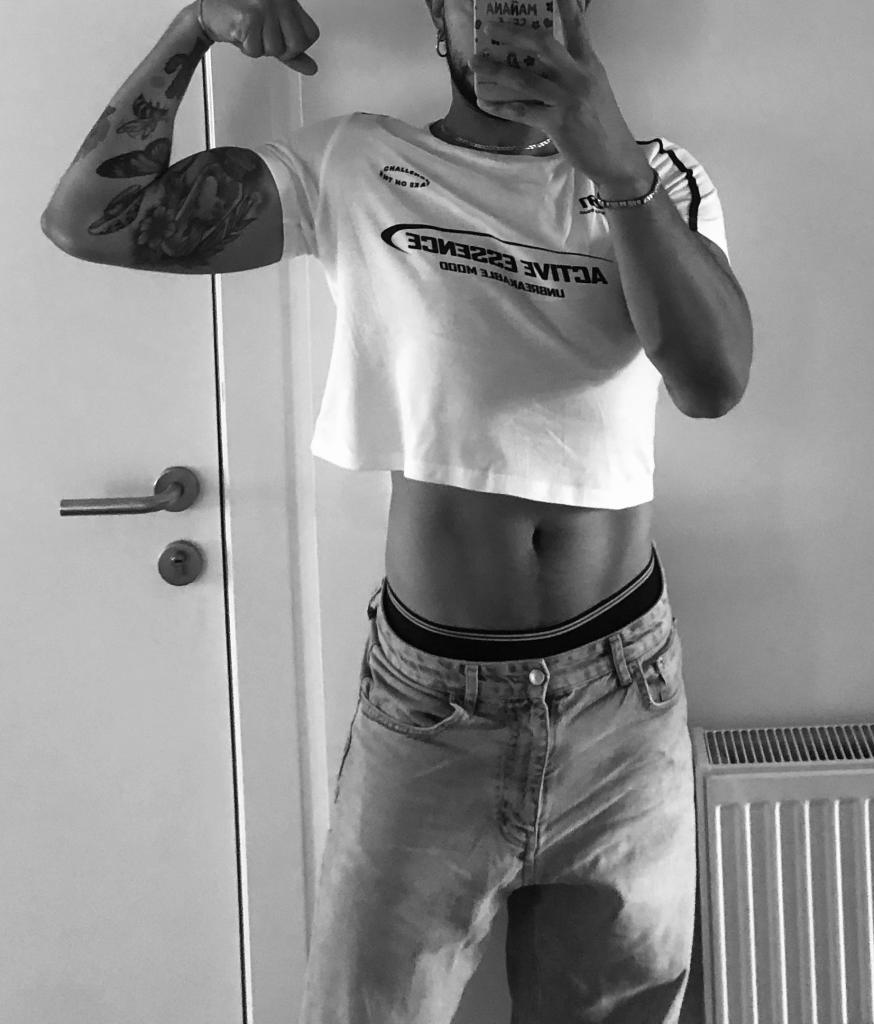 672044911: Chico busca chica en Tarragona