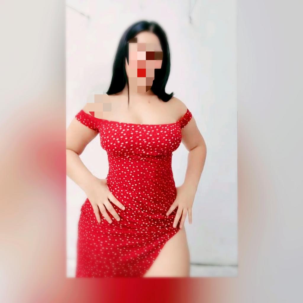 Chica busca chico en Almería: 