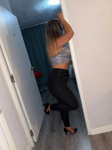 624557726: Chica busca chico en Madrid