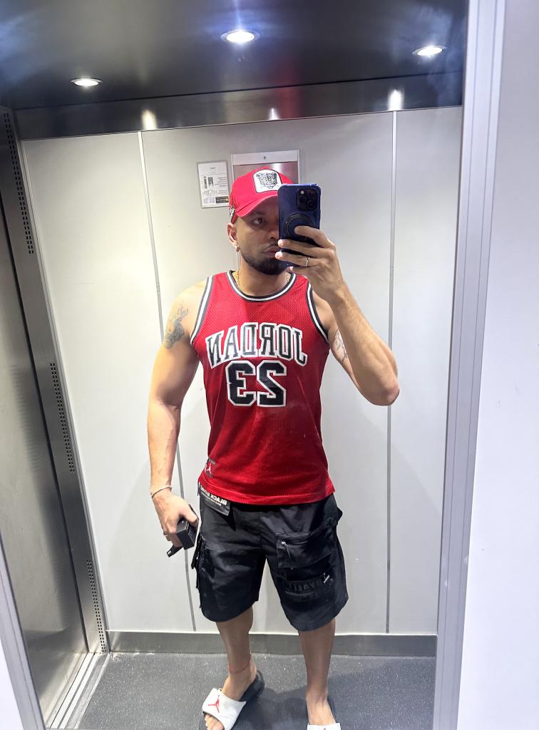 666113037: Chico busca chica en Valencia