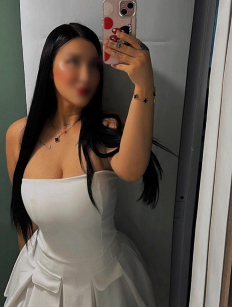 Chica busca chico en Asturias: 