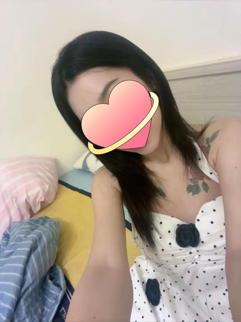 663190558: Chica busca chico en León