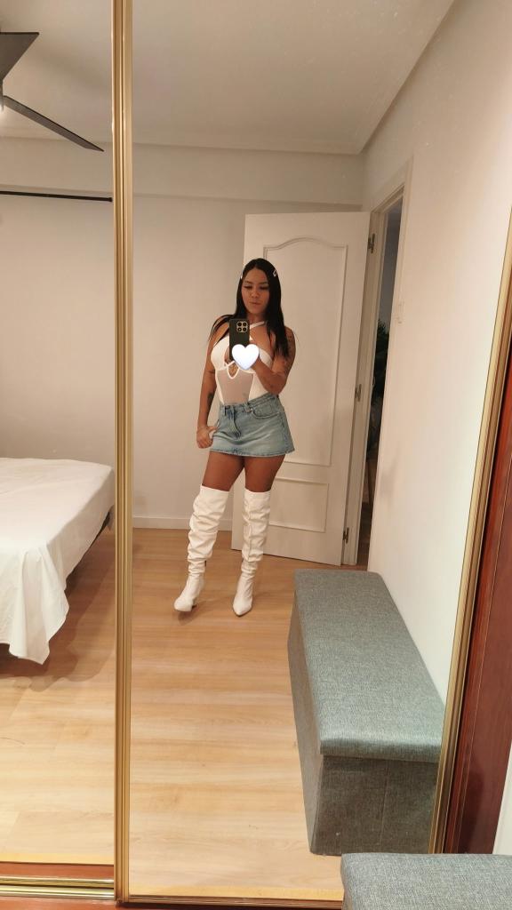 Chica busca chico en La Rioja: Chica busca chico