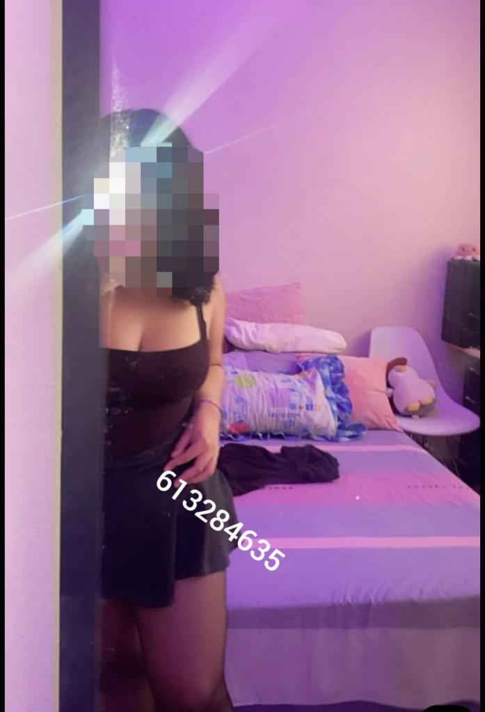 613284635: Chica busca chico en Murcia