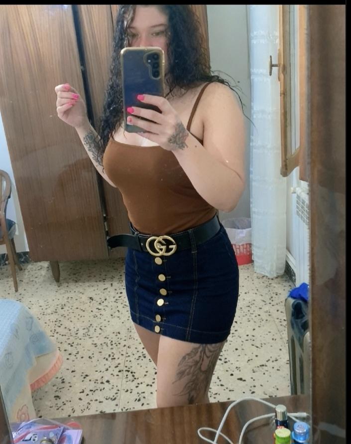 694227702: Chica busca chico en Pontevedra